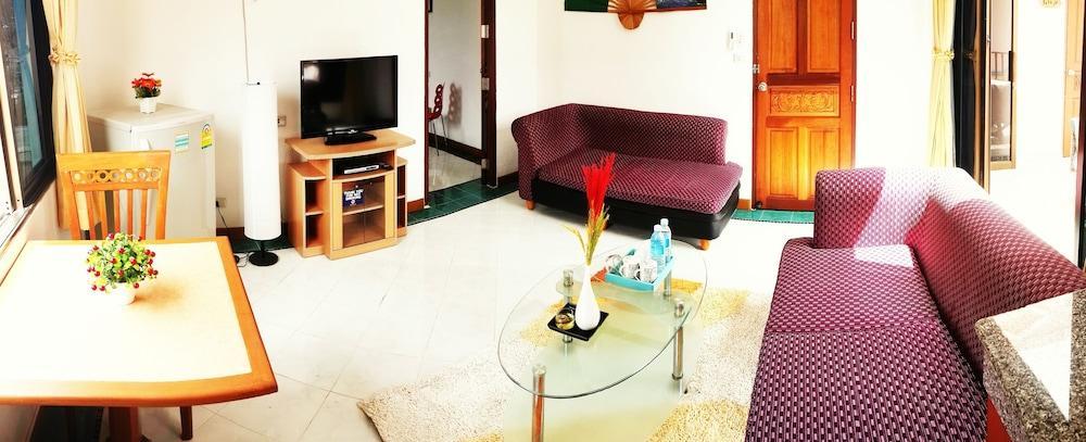 ซีฟร้อน โฮม Hotel Patong ภายนอก รูปภาพ
