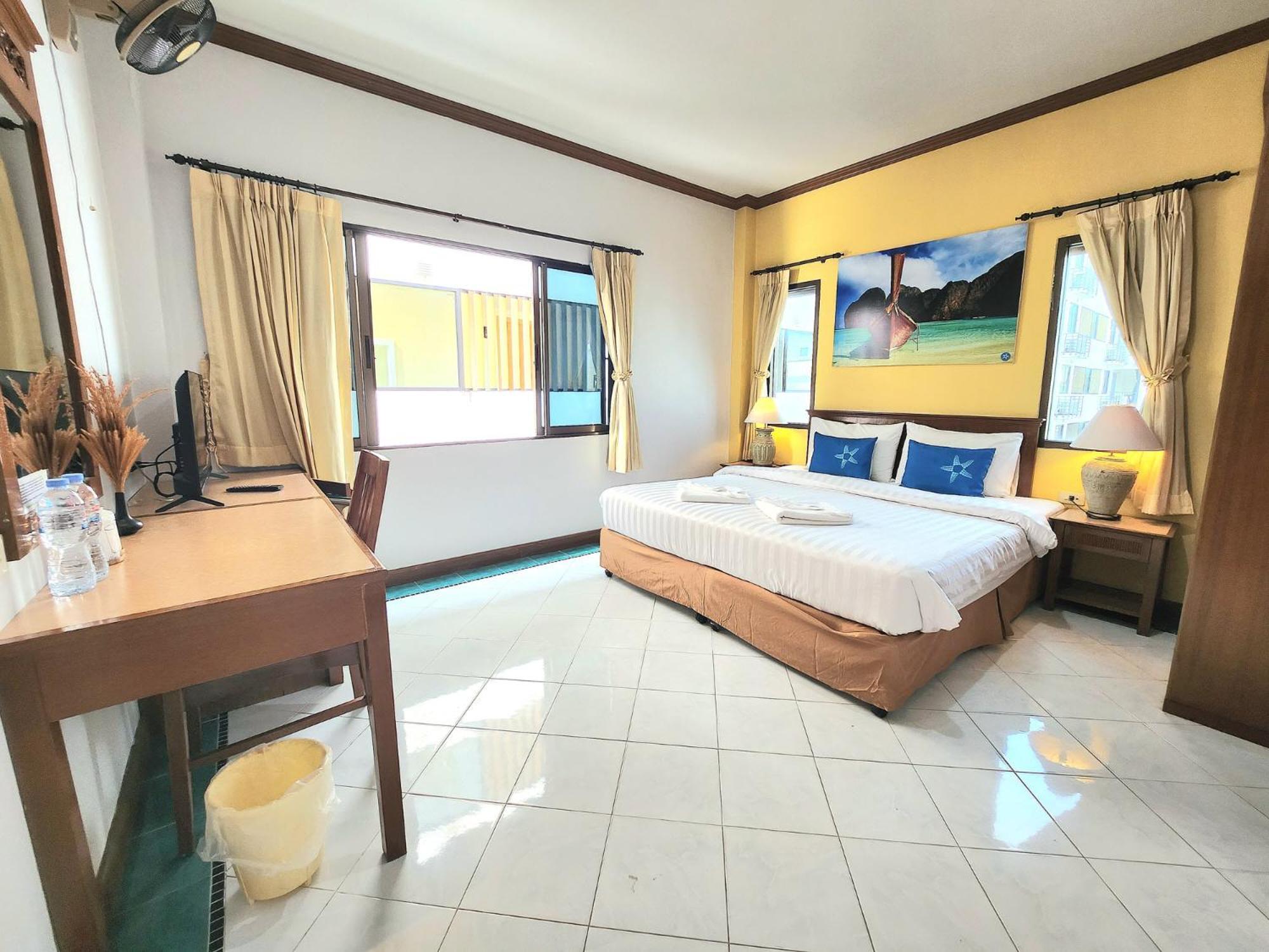 ซีฟร้อน โฮม Hotel Patong ภายนอก รูปภาพ